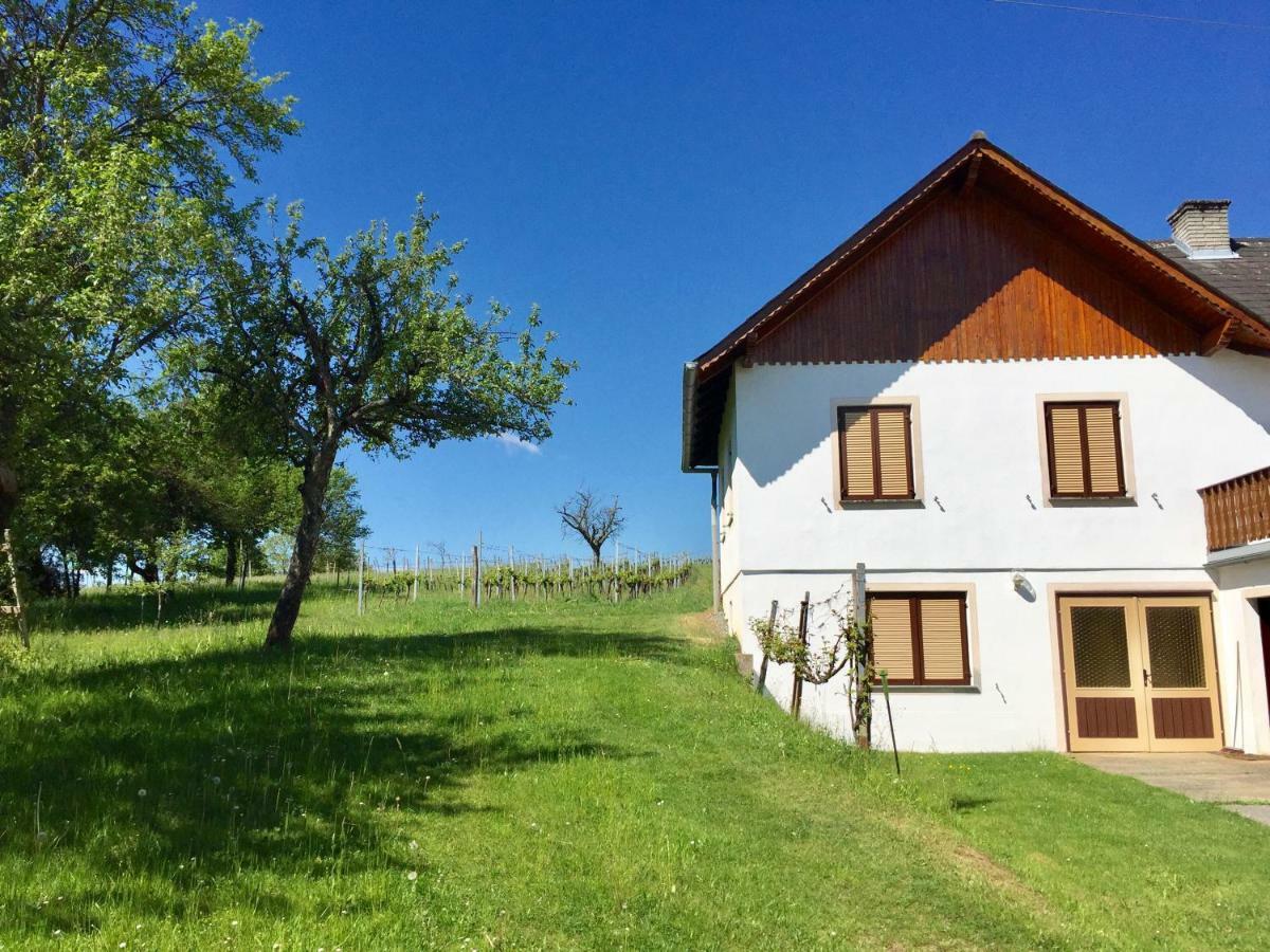 Winten  Urlaub Im Weingarten מראה חיצוני תמונה